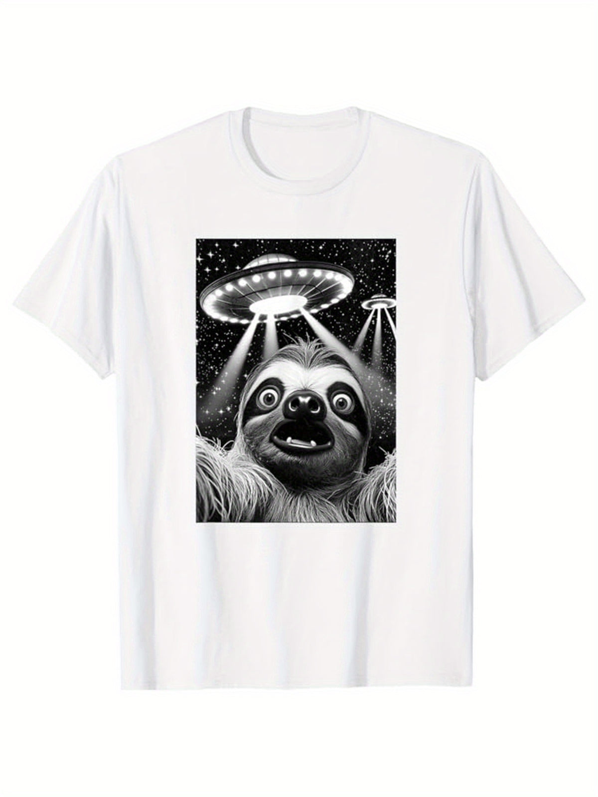 Sloths Print Men's Cotton T-shirt, Graphic Tee Men's Outdoor Clothes, Casual Short Sleeve Crew Neck T-shirt